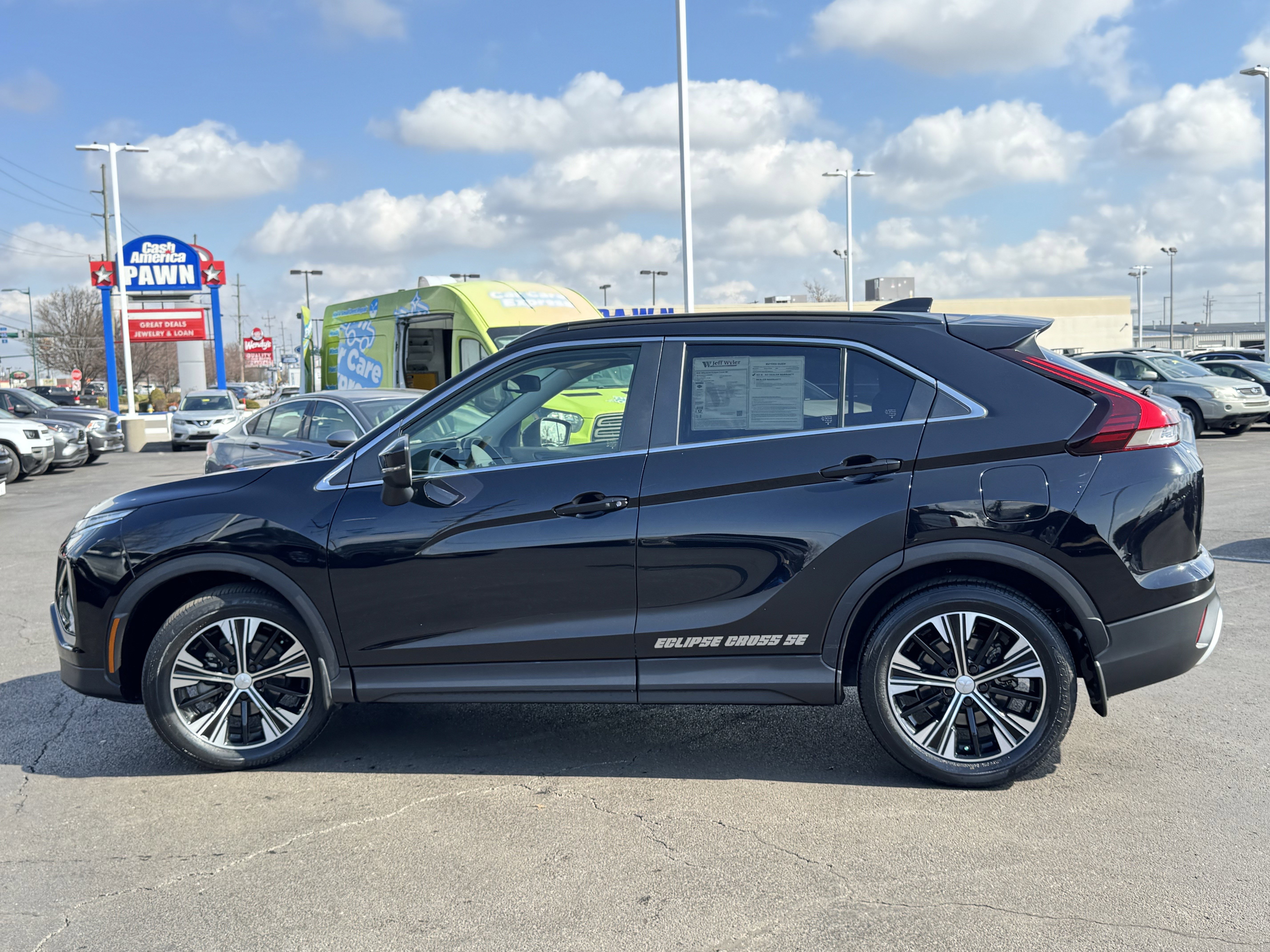 Used 2022 Mitsubishi Eclipse Cross SE image 16