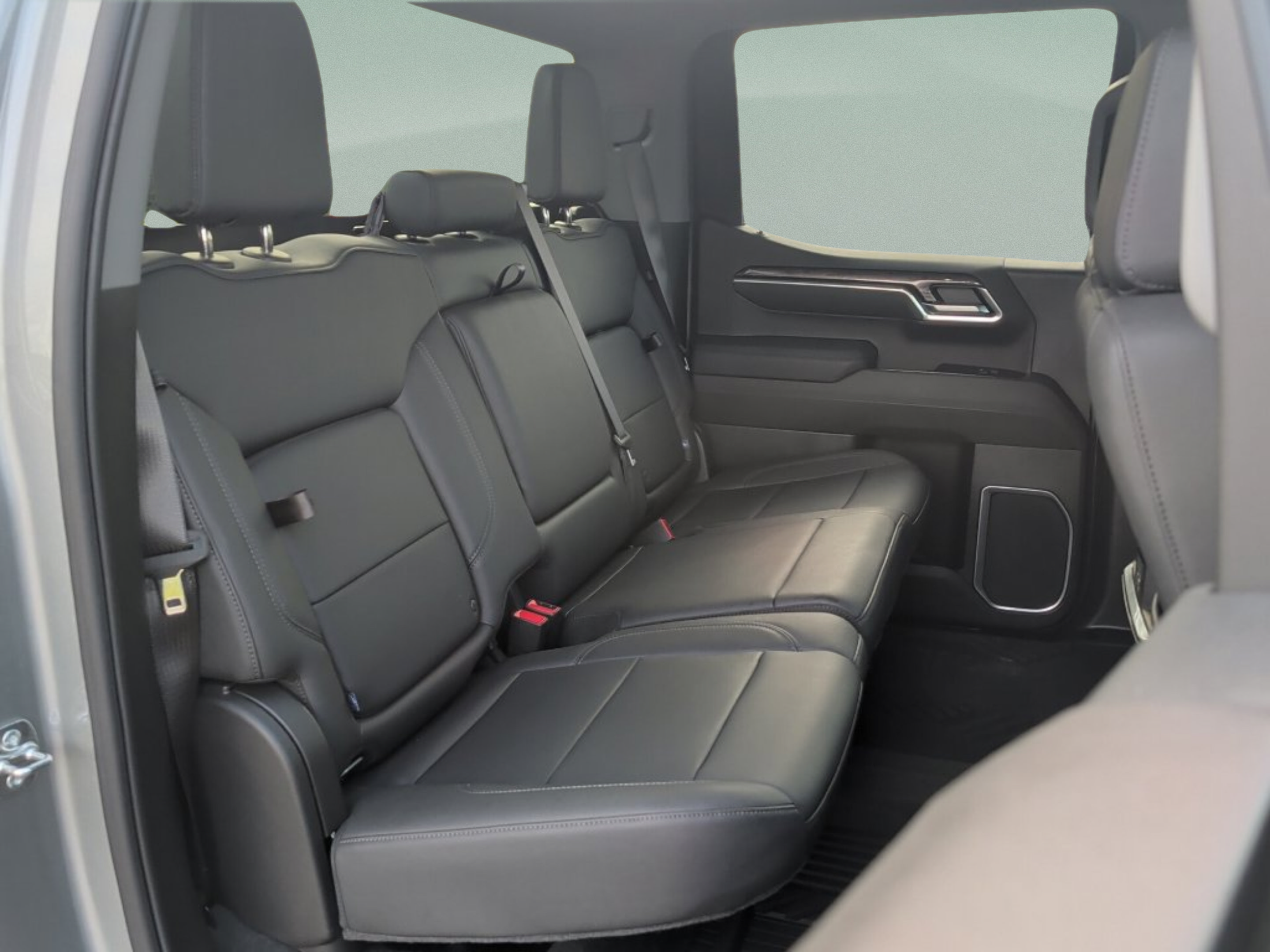 Used 2026 Chevrolet Silverado 1500 LTZ AWD/4WD image 39