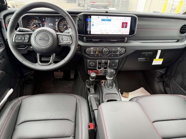 New 2026 Jeep Gladiator Rubicon w/ Technology Group AWD/4WD image 8