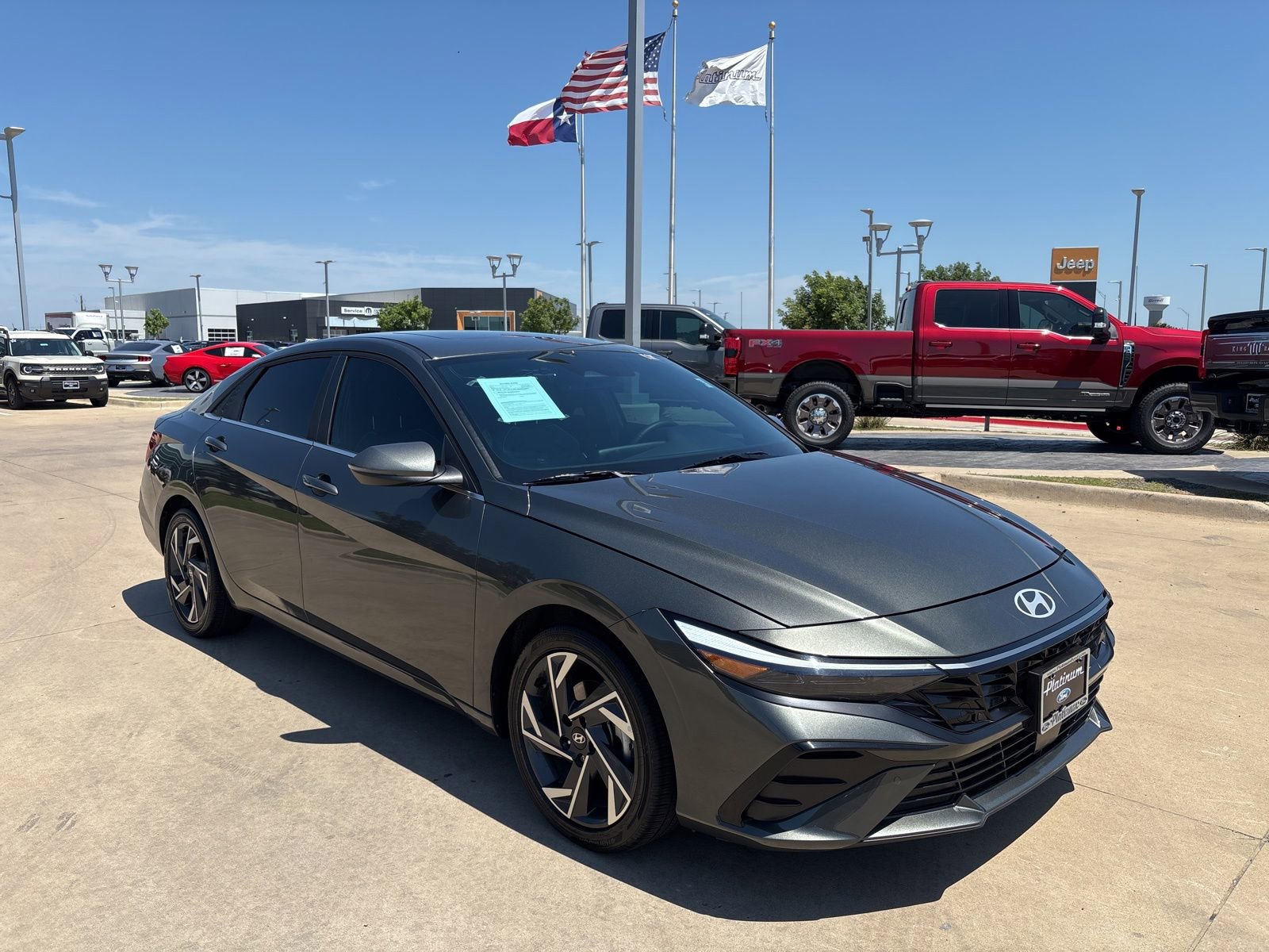 Used 2024 Hyundai Elantra Limited FWD image 8