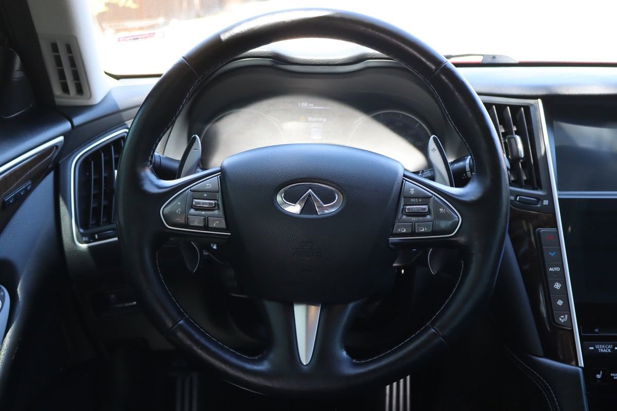 Used 2014 INFINITI Q50 Sport w/ Deluxe Technology Package image 18