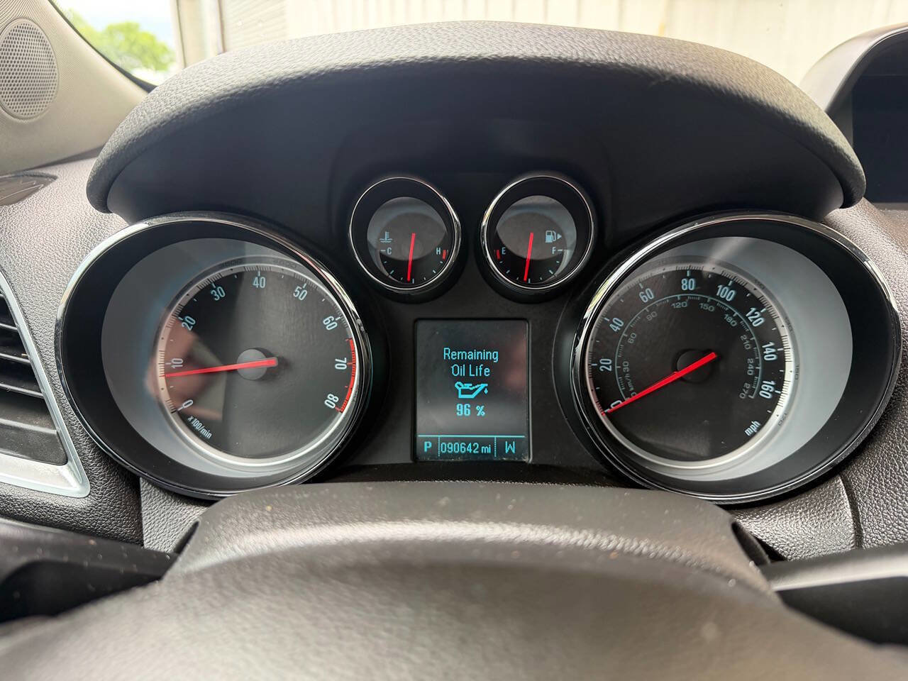 Used 2014 Buick Encore FWD image 20