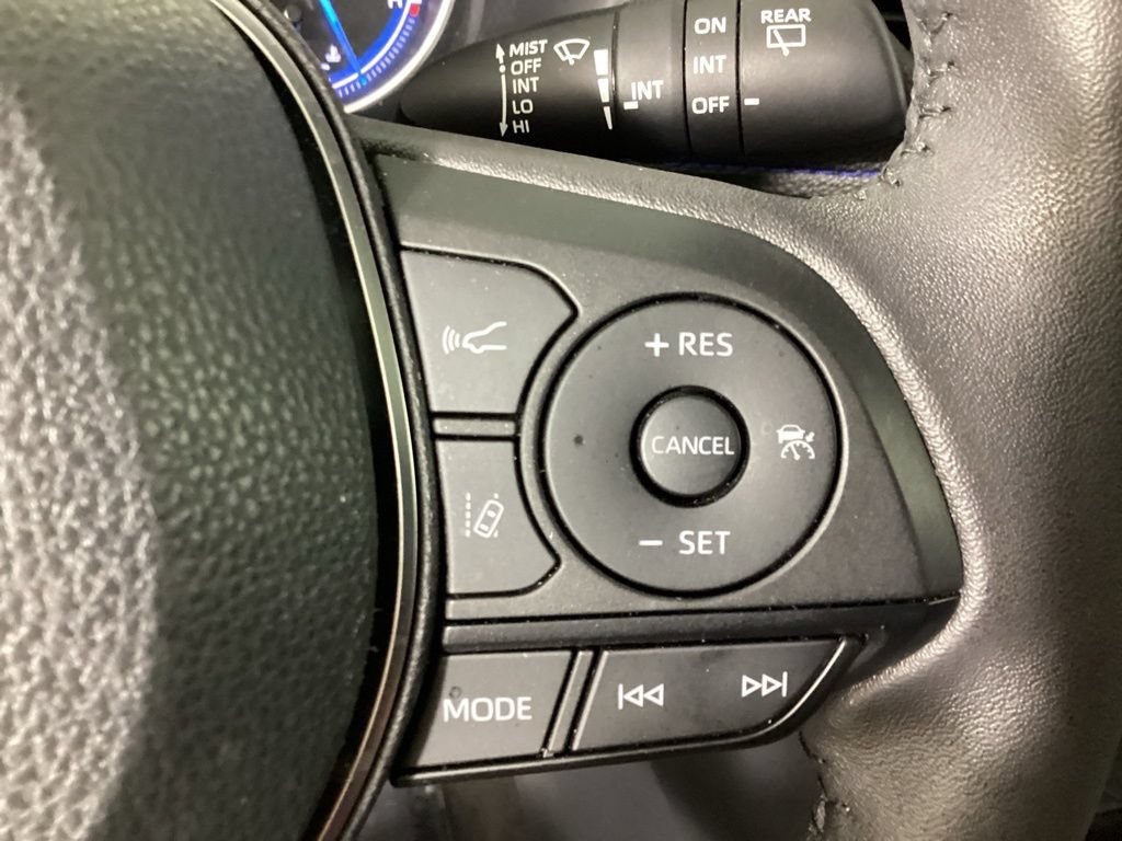 Used 2023 Toyota RAV4 XSE AWD/4WD image 21