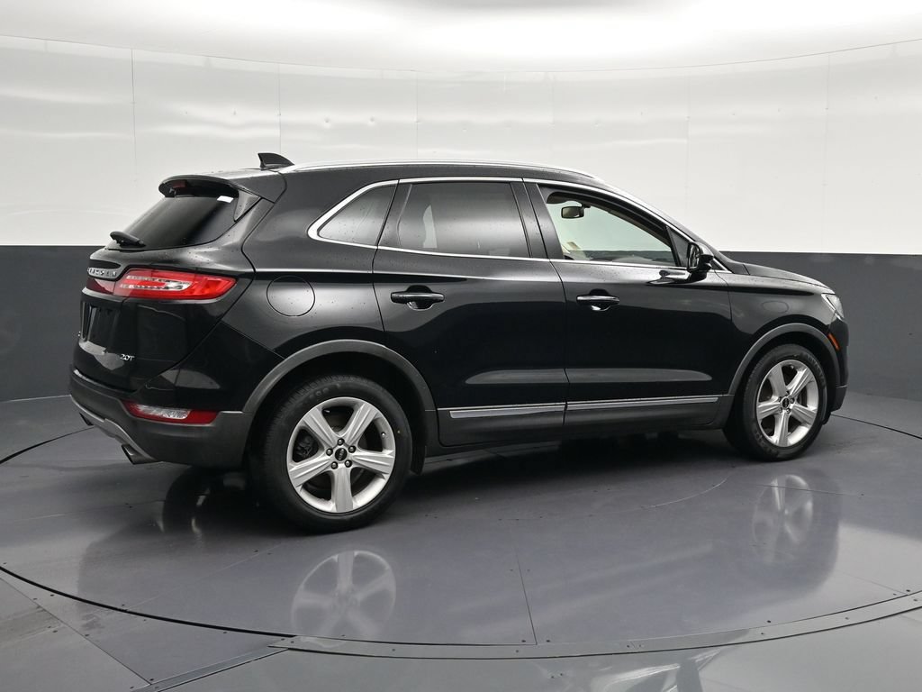 Used 2018 Lincoln MKC Premiere FWD image 3
