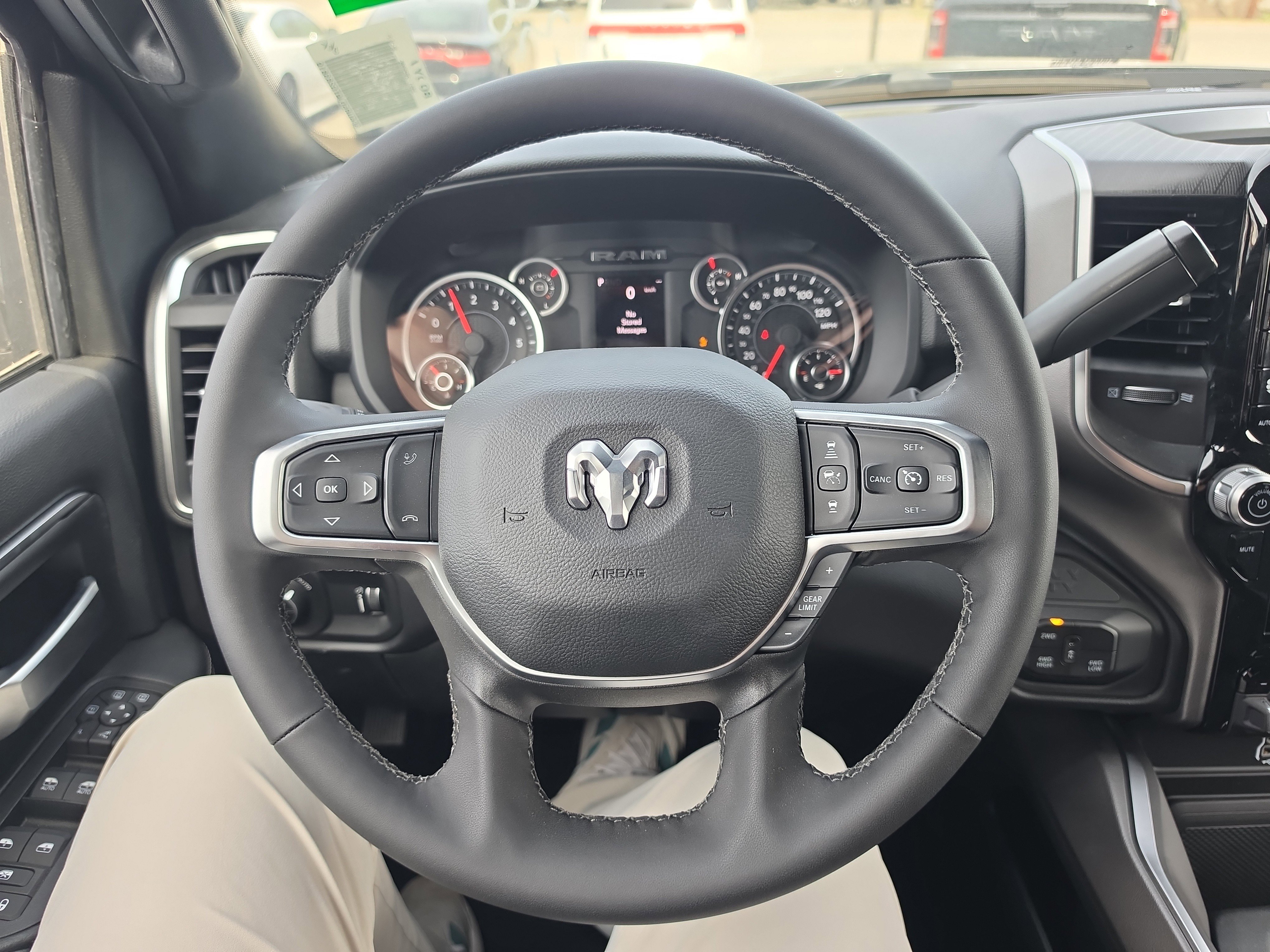 New 2026 RAM 2500 Big Horn AWD/4WD image 20