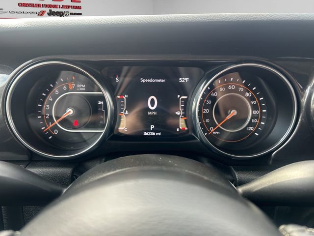 Used 2022 Jeep Gladiator Sport image 36