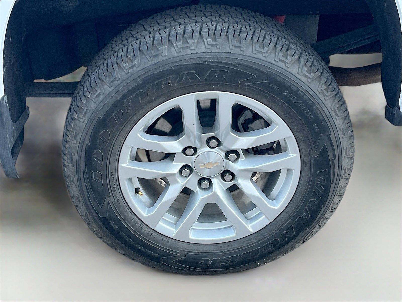 Used 2023 Chevrolet Silverado 1500 LT Trail Boss w/ Convenience Package II image 32