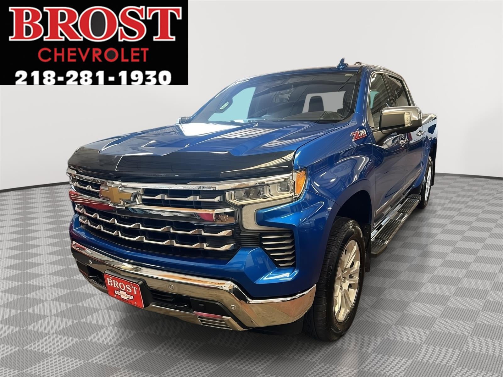 Used 2023 Chevrolet Silverado 1500 LTZ w/ Z71 Off-Road Package AWD/4WD image 1