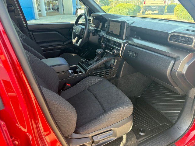 Used 2026 Toyota 4Runner SR5 AWD/4WD image 18