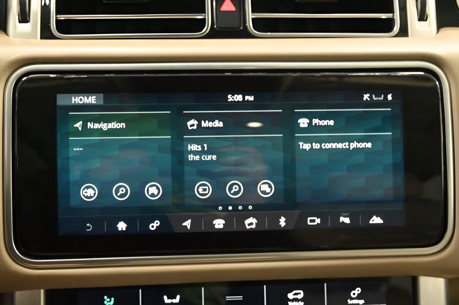 Used 2019 Land Rover Range Rover Supercharged AWD/4WD image 23