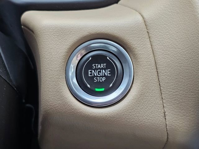 Certified 2022 Chevrolet Tahoe Premier w/ Premium Package image 40