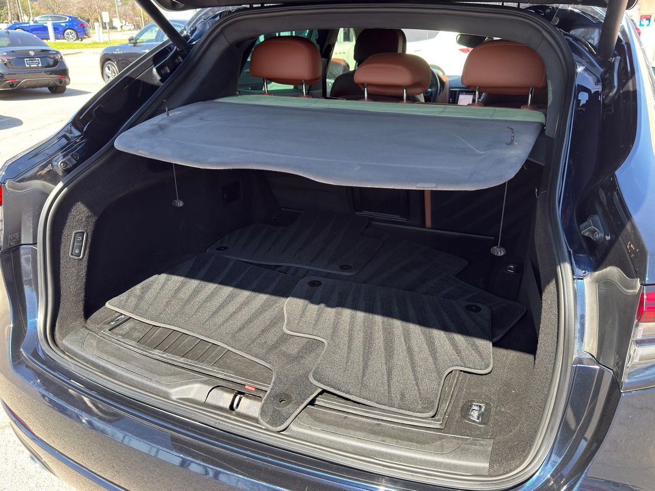 Certified 2022 Maserati Levante GT image 14