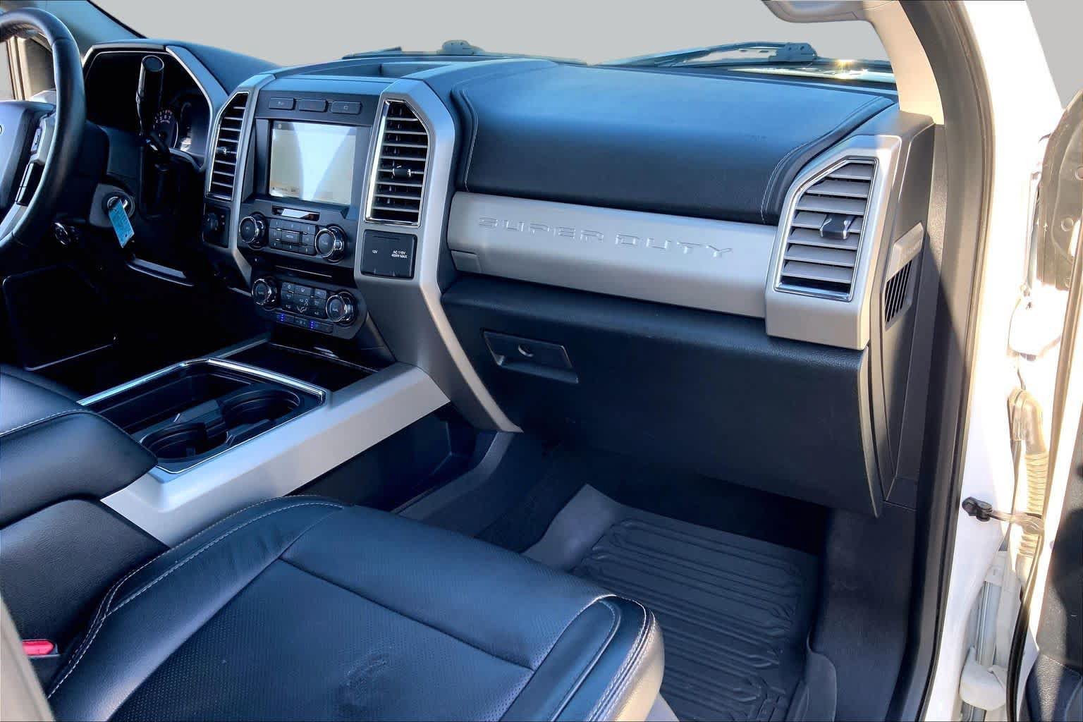 Certified 2017 Ford F250 Lariat w/ Lariat Value Package RWD image 16