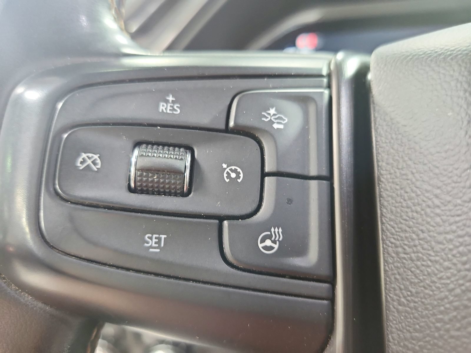 Used 2024 GMC Sierra 2500 AT4 w/ AT4 Premium Plus Package AWD/4WD image 27