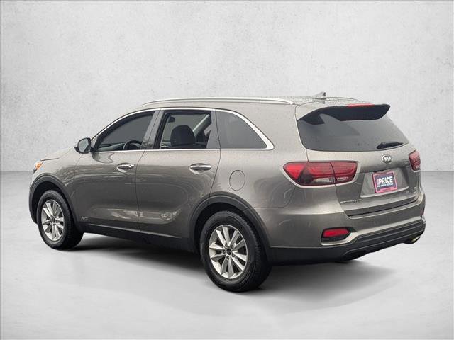 Used 2019 Kia Sorento LX w/ LX Convenience Package image 8