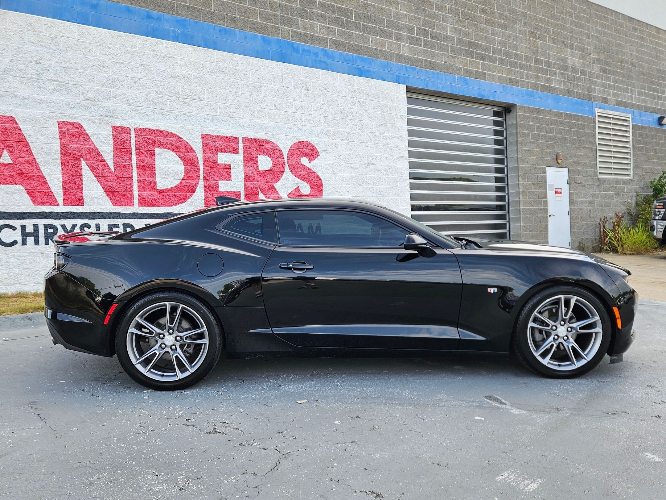 Used 2021 Chevrolet Camaro LT w/ RS Package RWD image 8