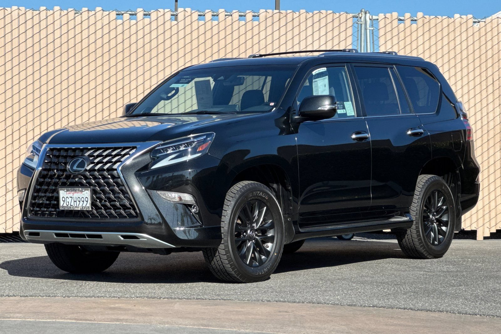 Certified 2023 Lexus GX 460 Premium w/ Premium Package AWD/4WD image 8