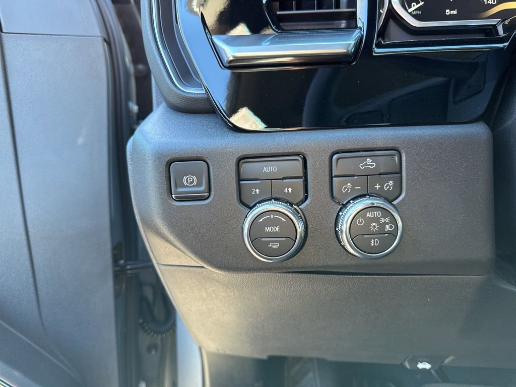 New 2026 GMC Sierra 1500 Elevation image 14