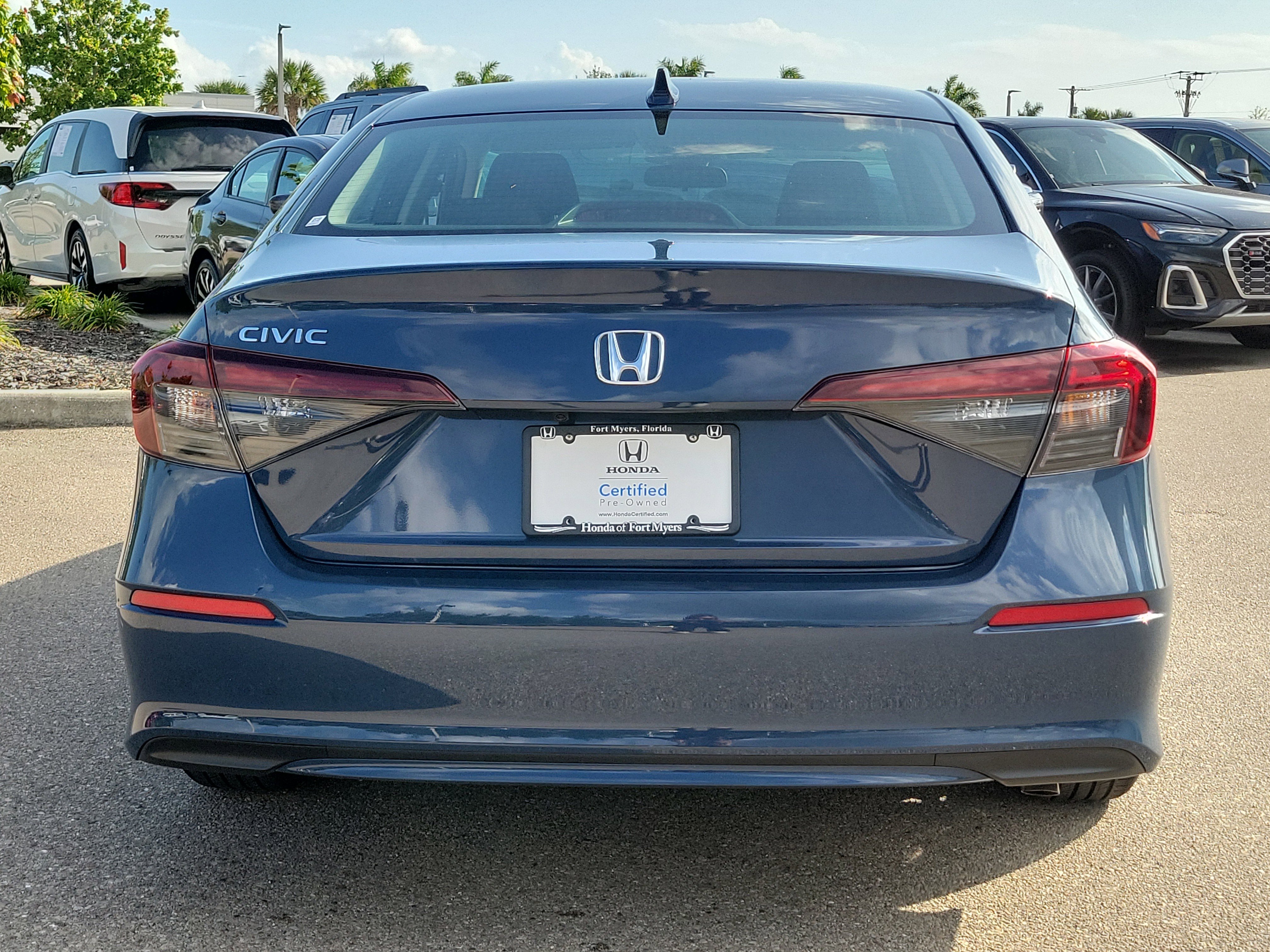 Certified 2025 Honda Civic LX image 5