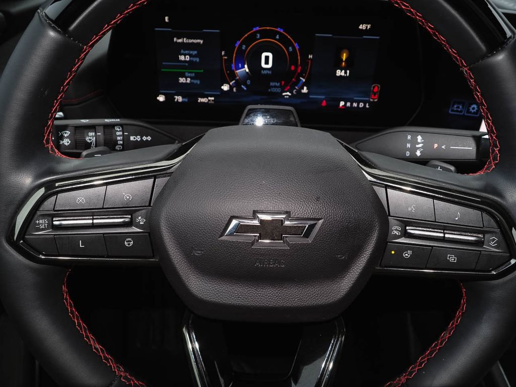 Used 2024 Chevrolet Traverse RS image 31