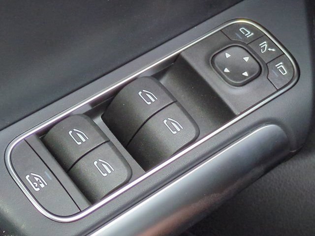 New 2026 Mercedes-Benz GLA 35 AMG 4MATIC image 24