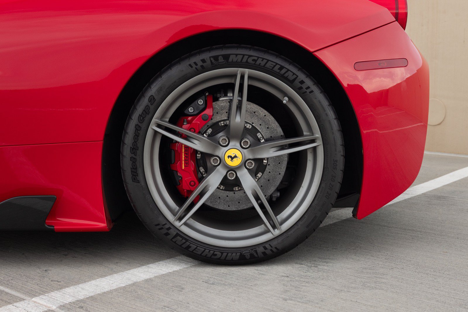 Used 2014 Ferrari 458 Speciale Coupe RWD image 6