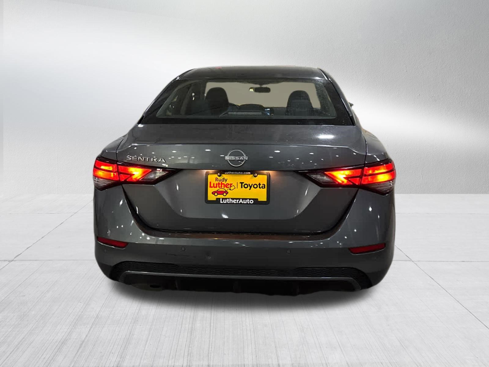 Used 2024 Nissan Sentra S FWD image 5