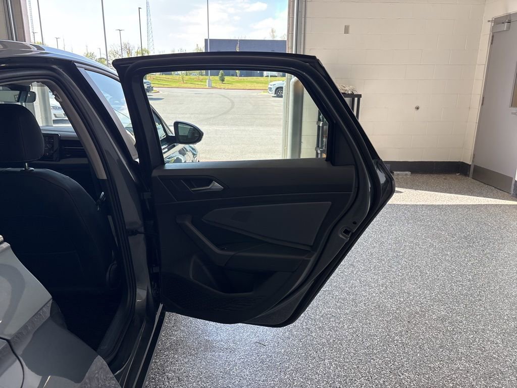New 2026 Volkswagen Jetta SE image 31