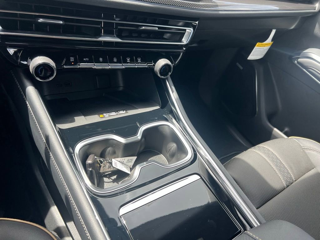 New 2026 Chevrolet Traverse High Country image 35