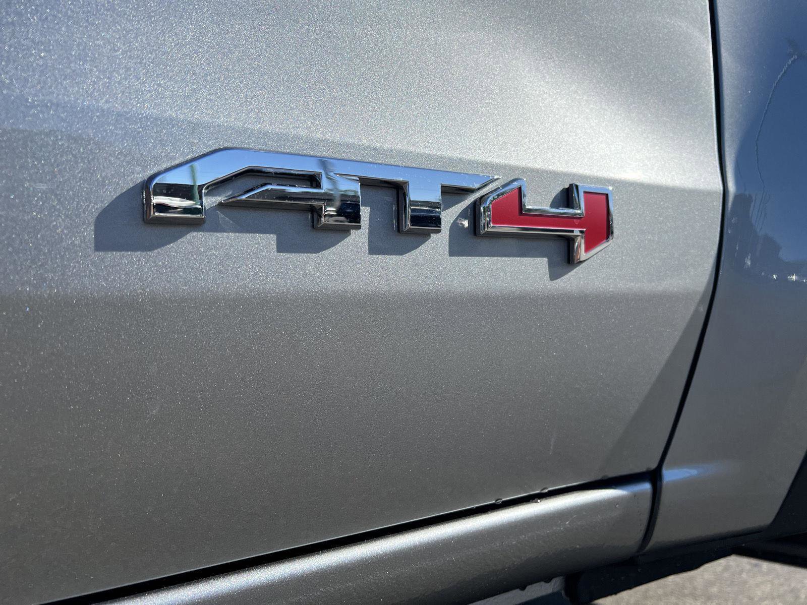 New 2026 GMC Canyon AT4 image 3