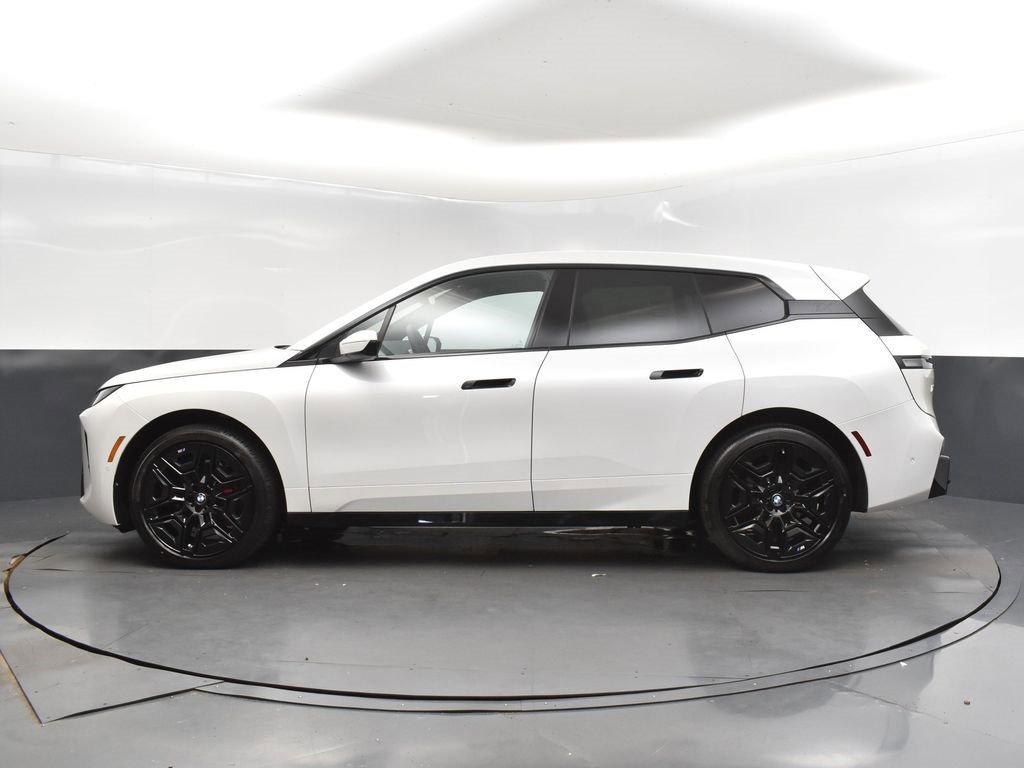 New 2026 BMW iX xDrive60 w/ M Sport Package image 4