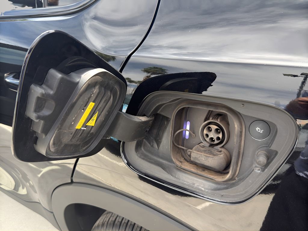 Used 2023 Volvo C40 P8 Recharge Ultimate AWD/4WD image 10