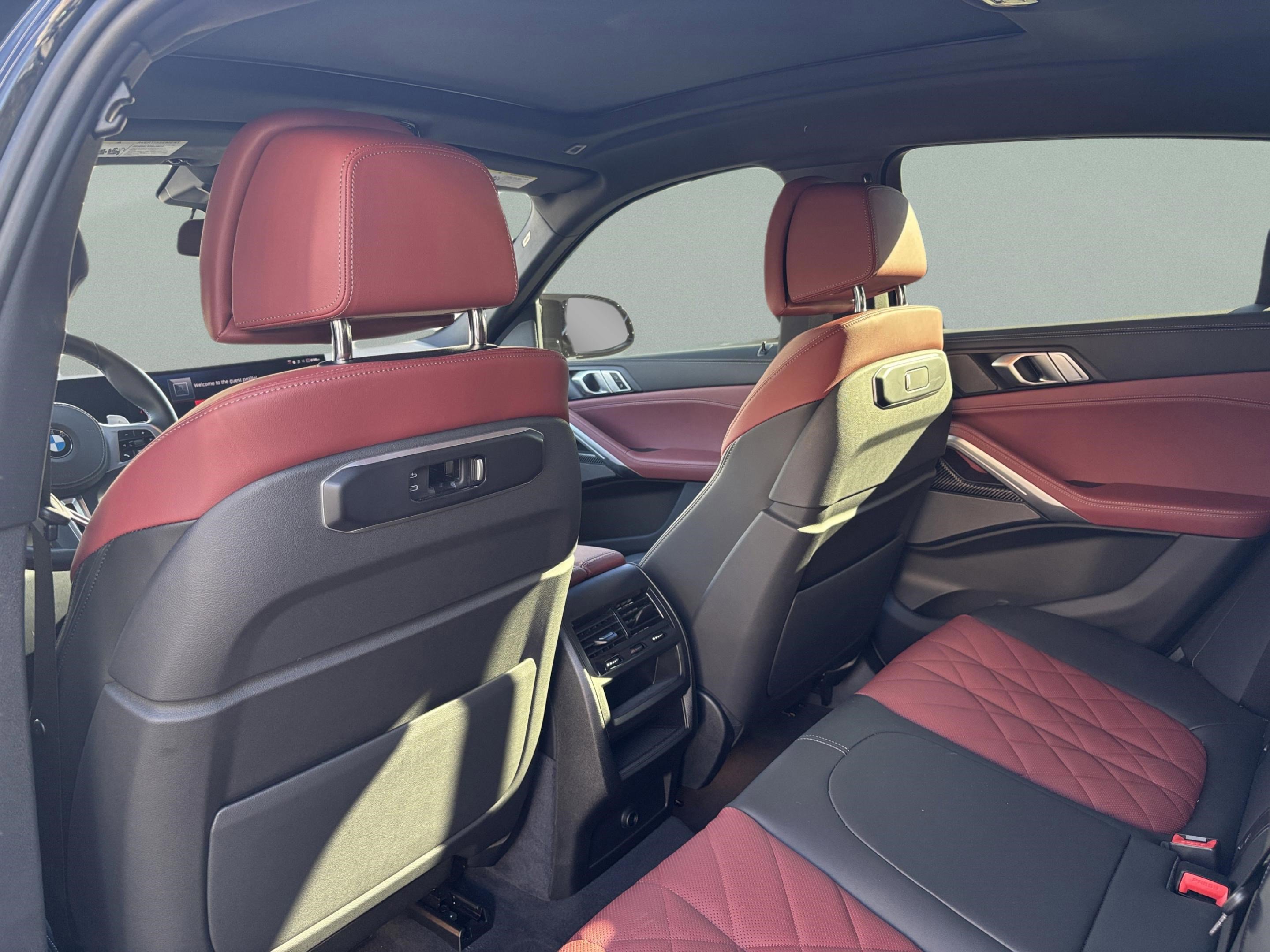 Used 2025 BMW X6 M60i image 27