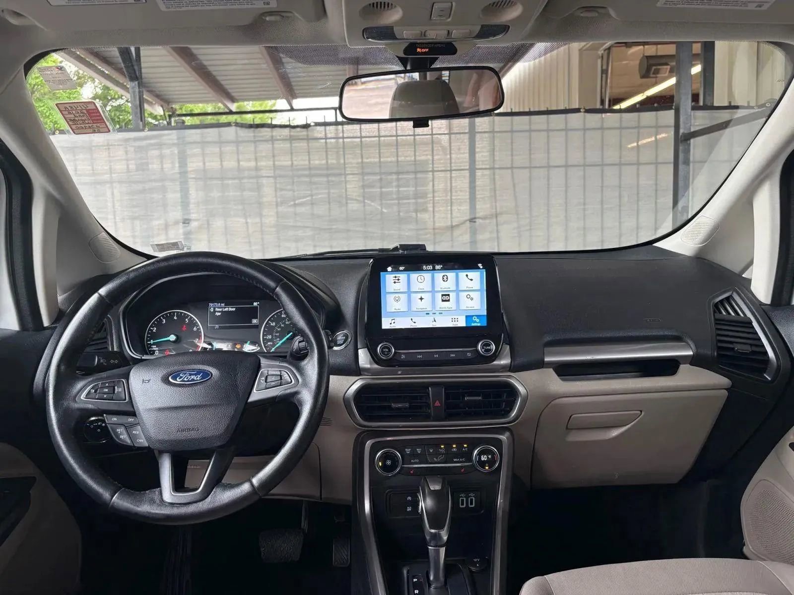 Used 2018 Ford EcoSport SE w/ SE Convenience Package image 26