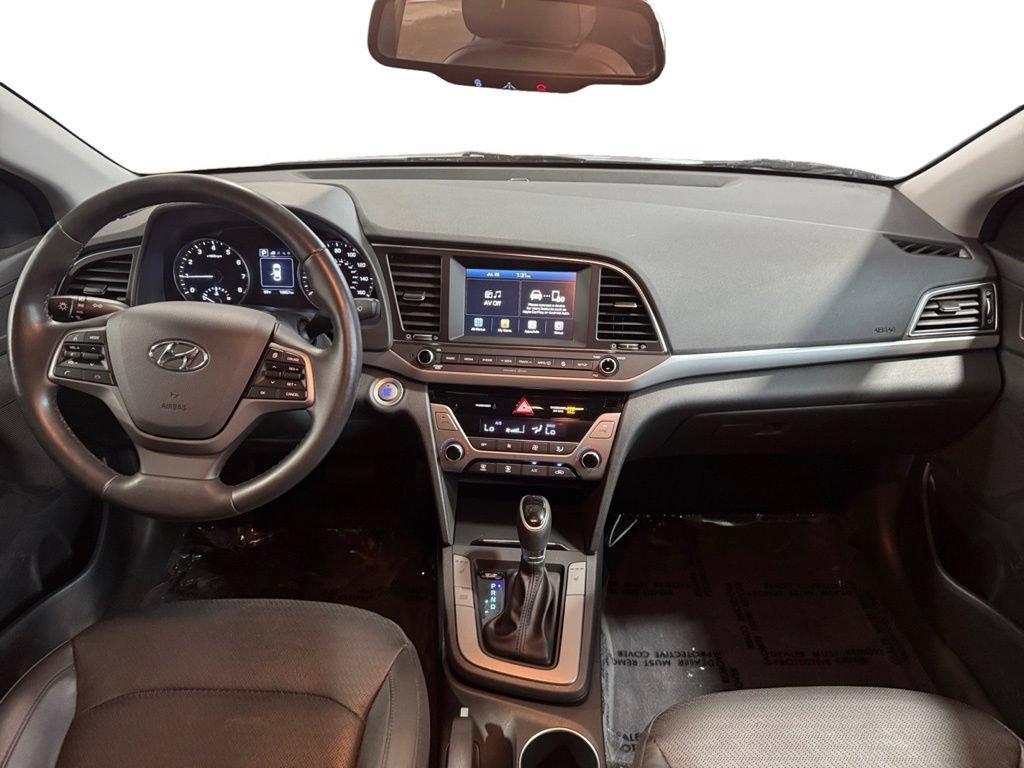Used 2017 Hyundai Elantra Limited FWD image 15