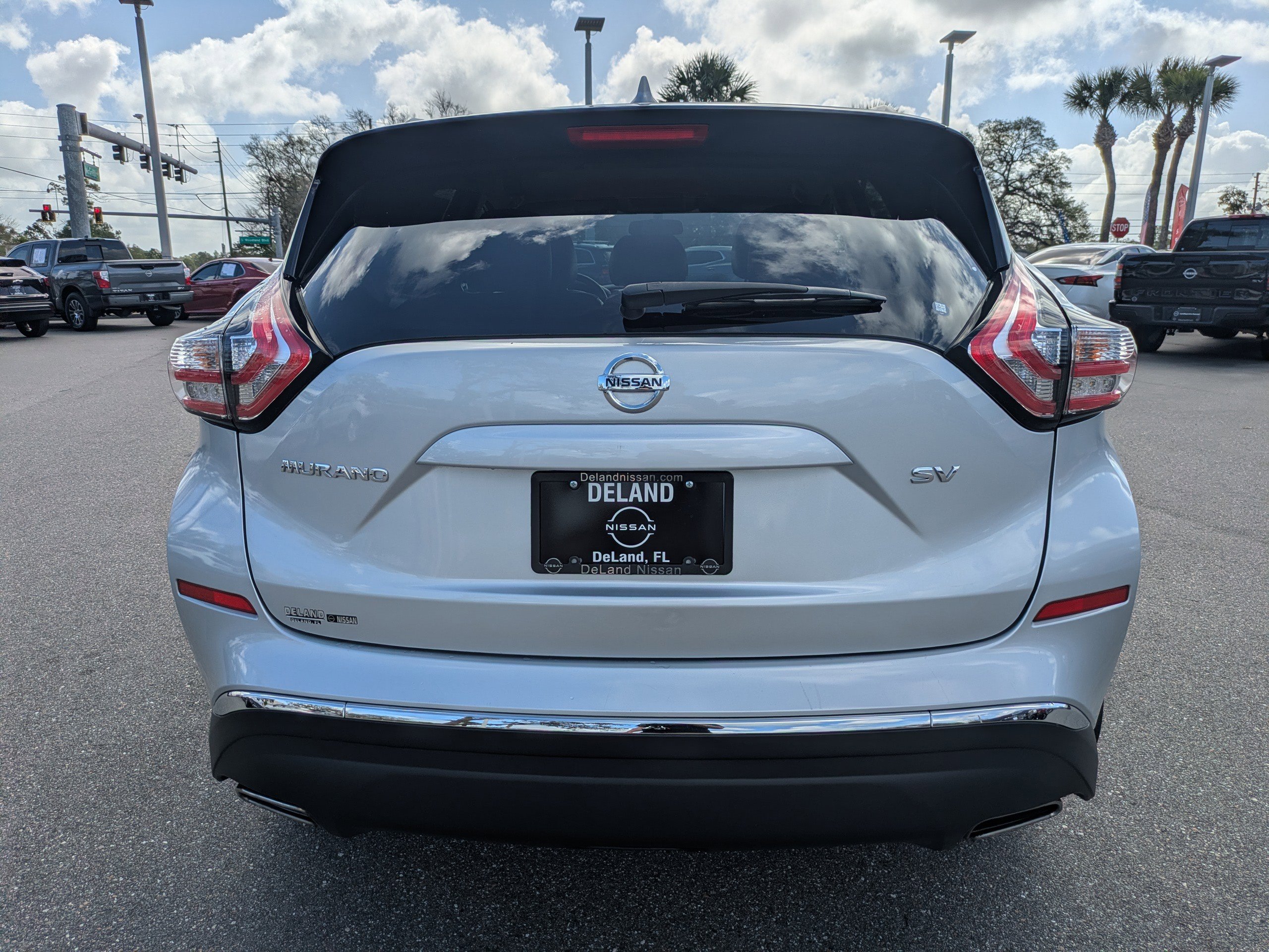 Used 2017 Nissan Murano SV image 5