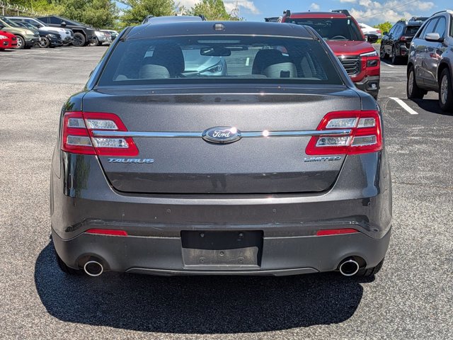 Used 2018 Ford Taurus Limited FWD image 6