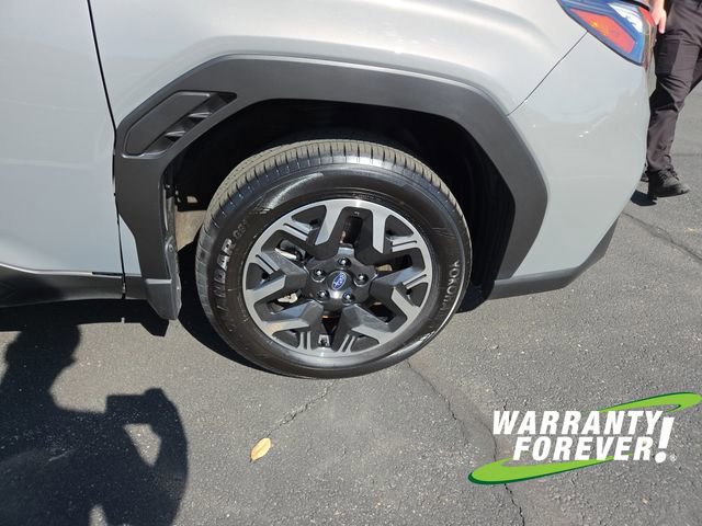 Used 2025 Subaru Forester Premium image 20