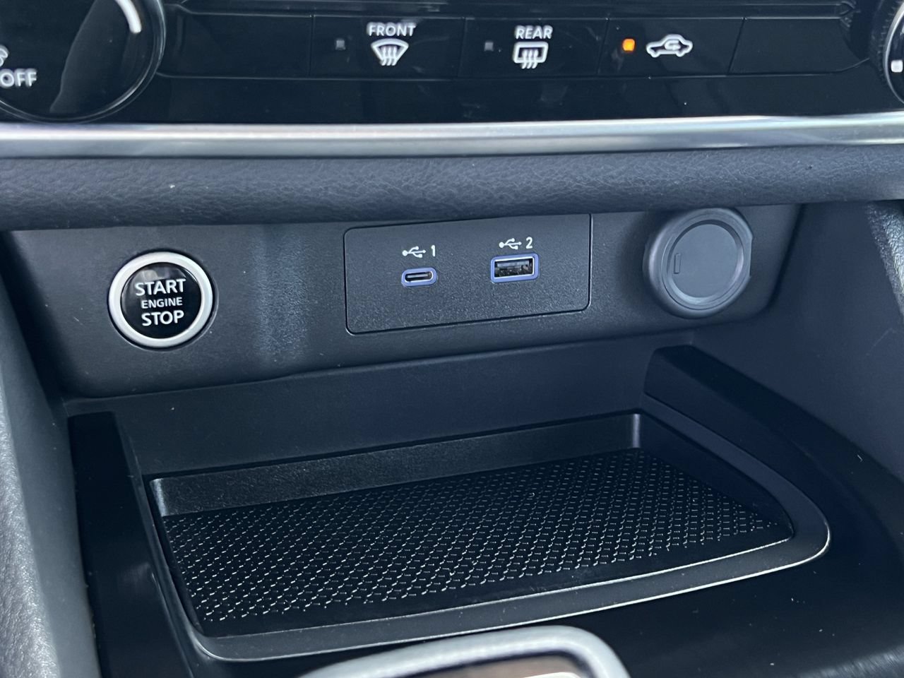 Used 2023 Nissan Rogue S FWD image 18