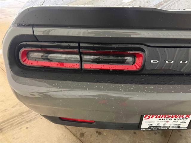 Certified 2018 Dodge Challenger R/T Plus image 17