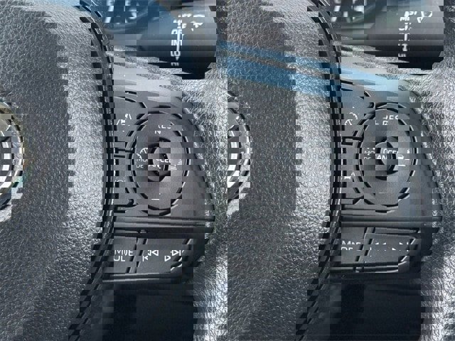 Used 2024 Toyota Corolla LE image 15