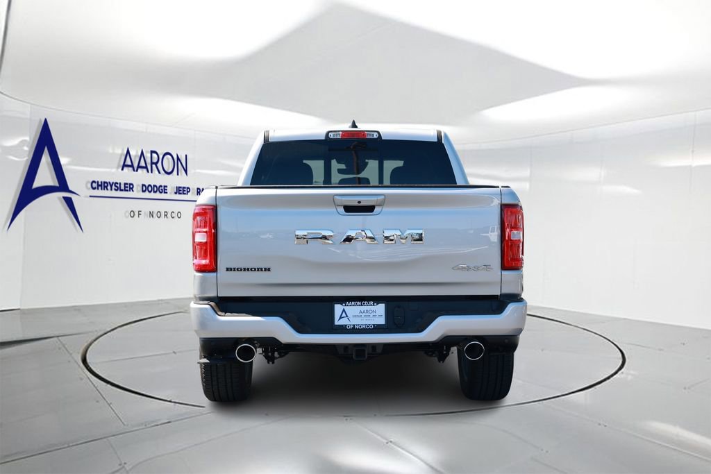 New 2026 RAM 1500 4x4 Crew Cab image 3
