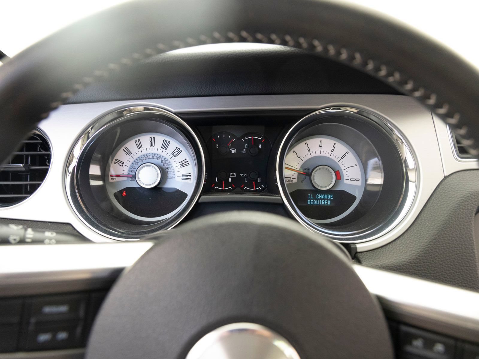 Used 2011 Ford Mustang Premium w/ 202A Rapid Spec Order Code RWD image 17