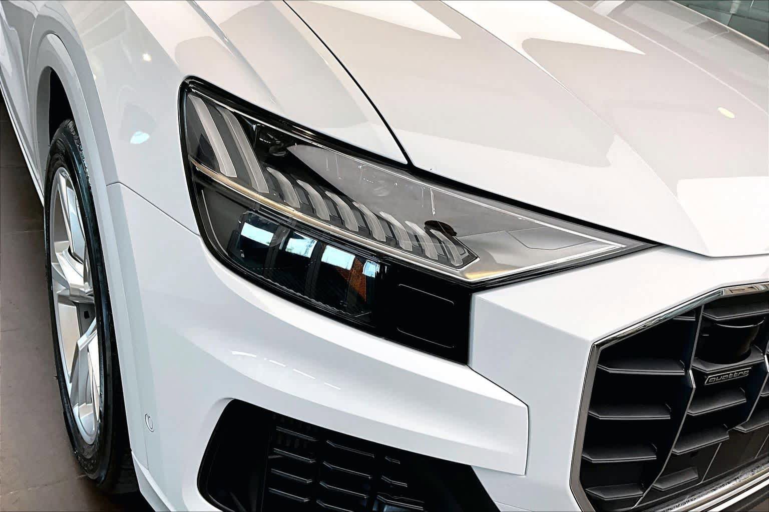 Used 2023 Audi Q8 Premium Plus AWD/4WD image 27