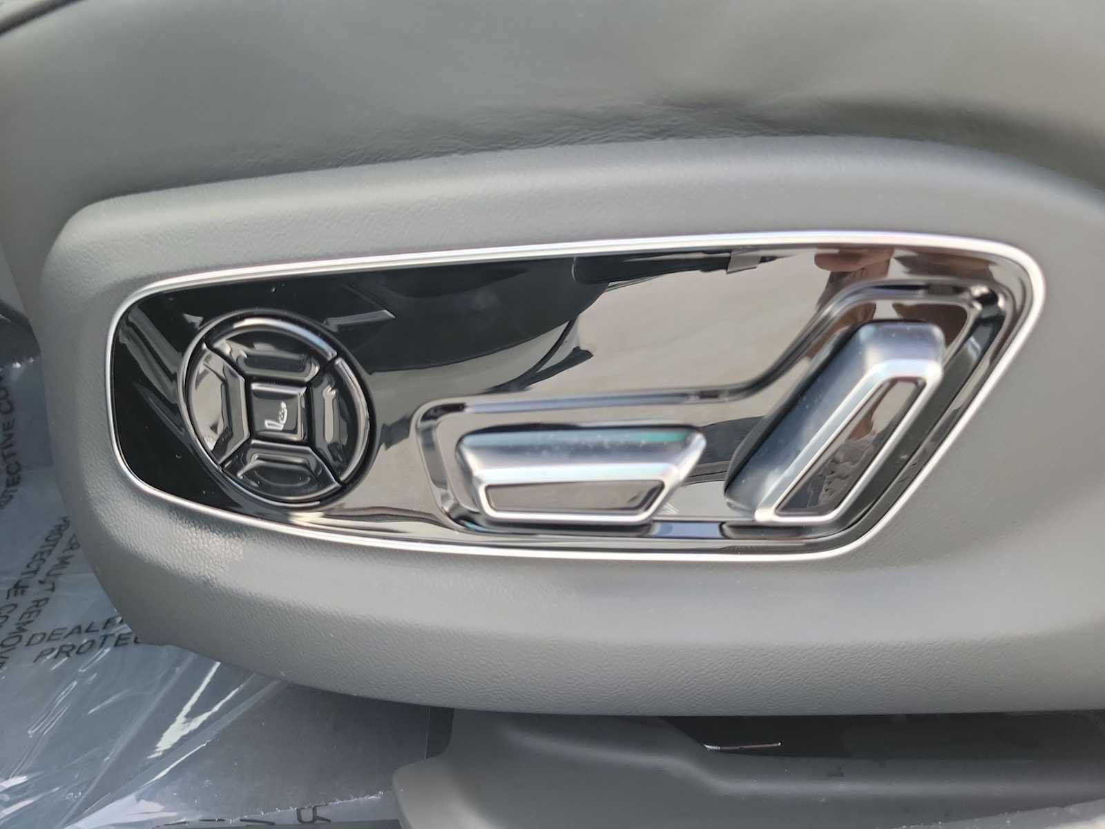 New 2026 Audi A8 L 3.0T AWD/4WD image 16