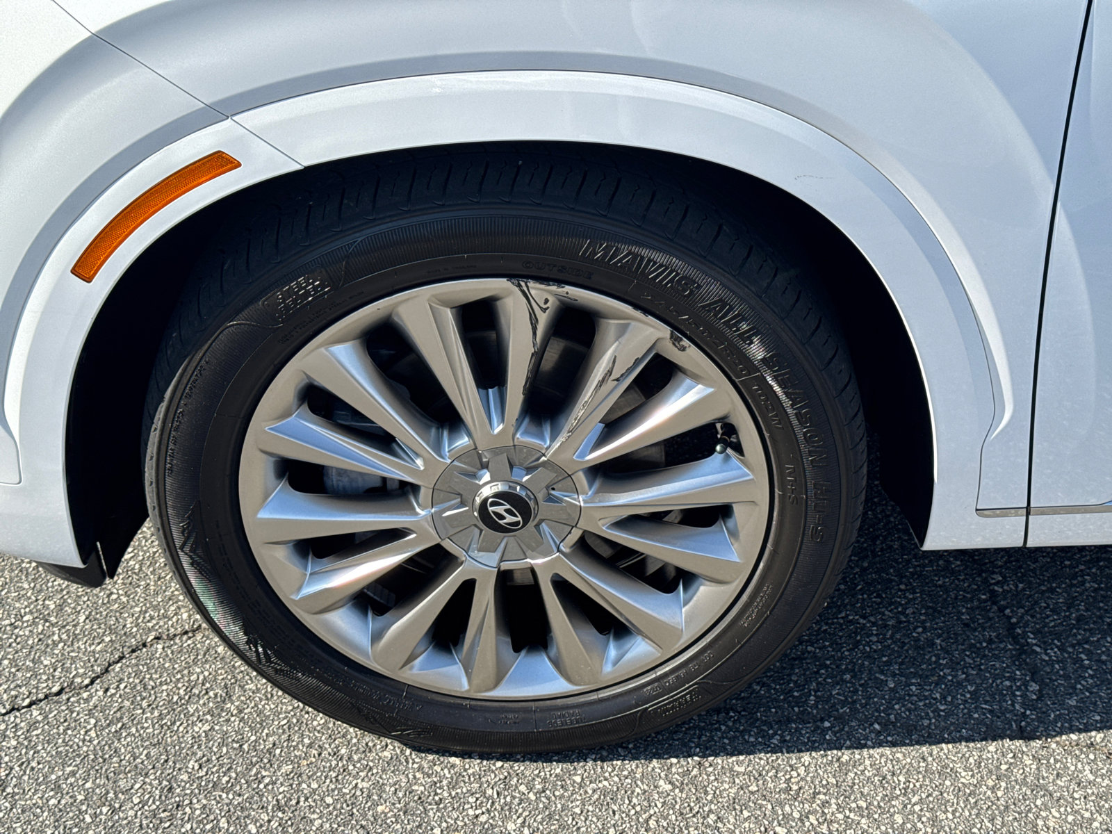 Used 2020 Hyundai Palisade Limited image 11