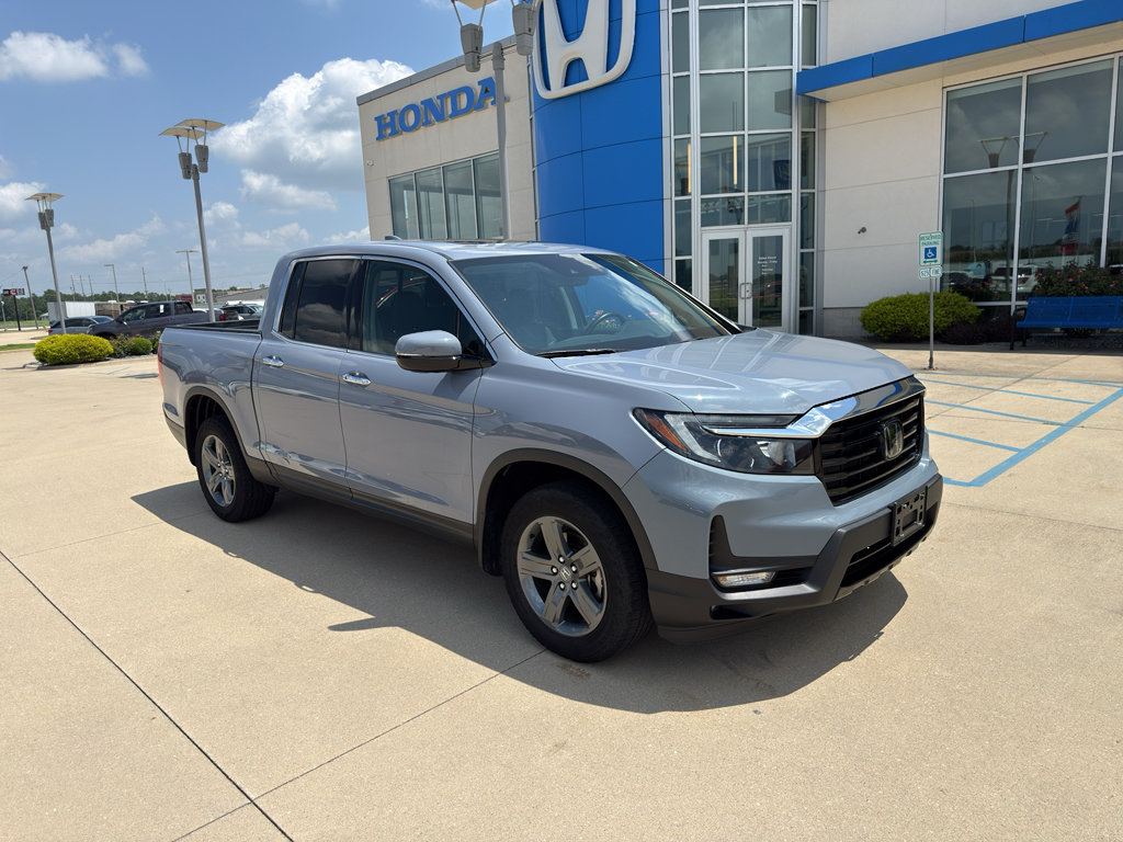 Used 2023 Honda Ridgeline RTL-E image 3