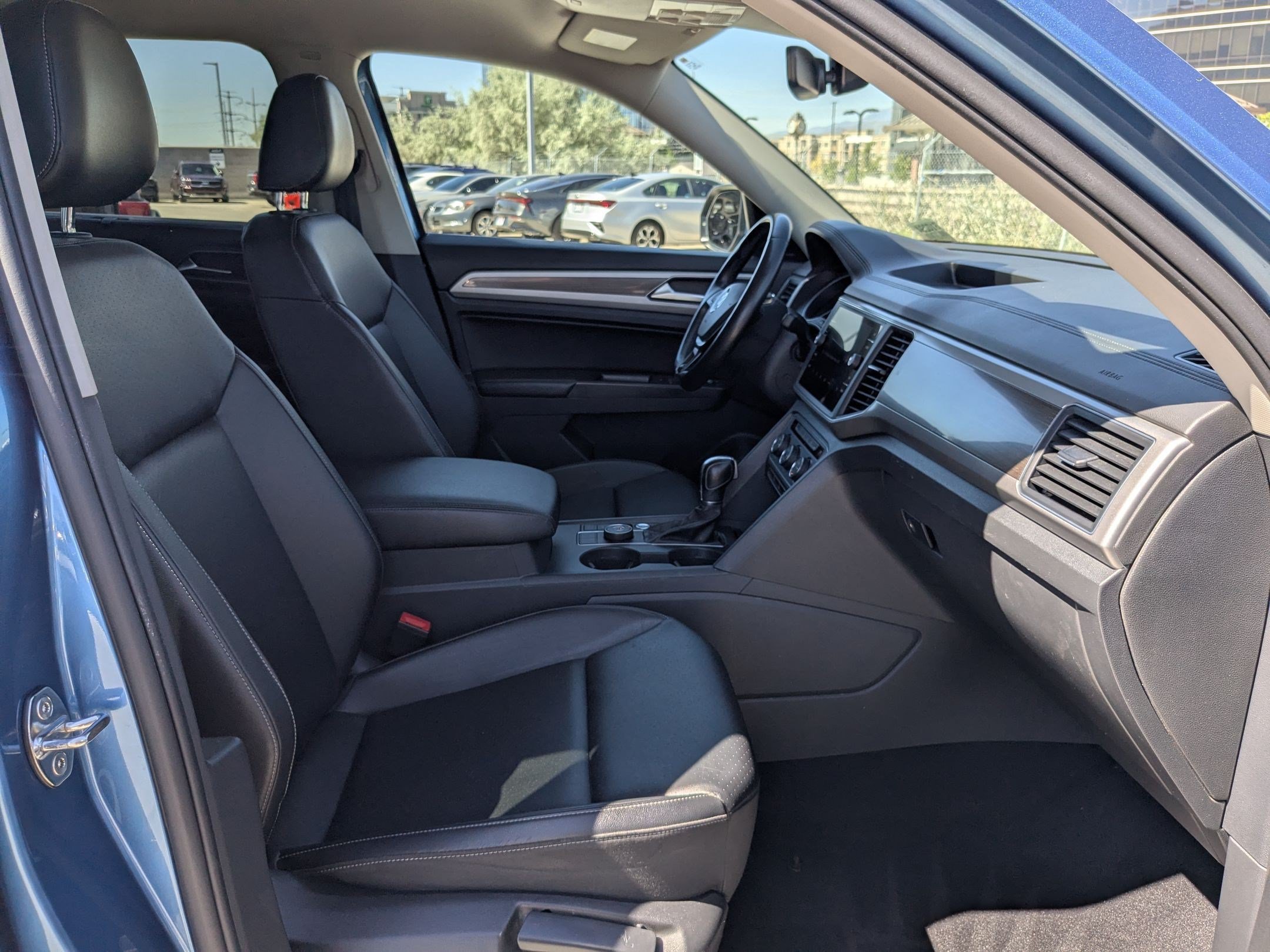 Used 2019 Volkswagen Atlas SE w/ Towing Package AWD/4WD image 28