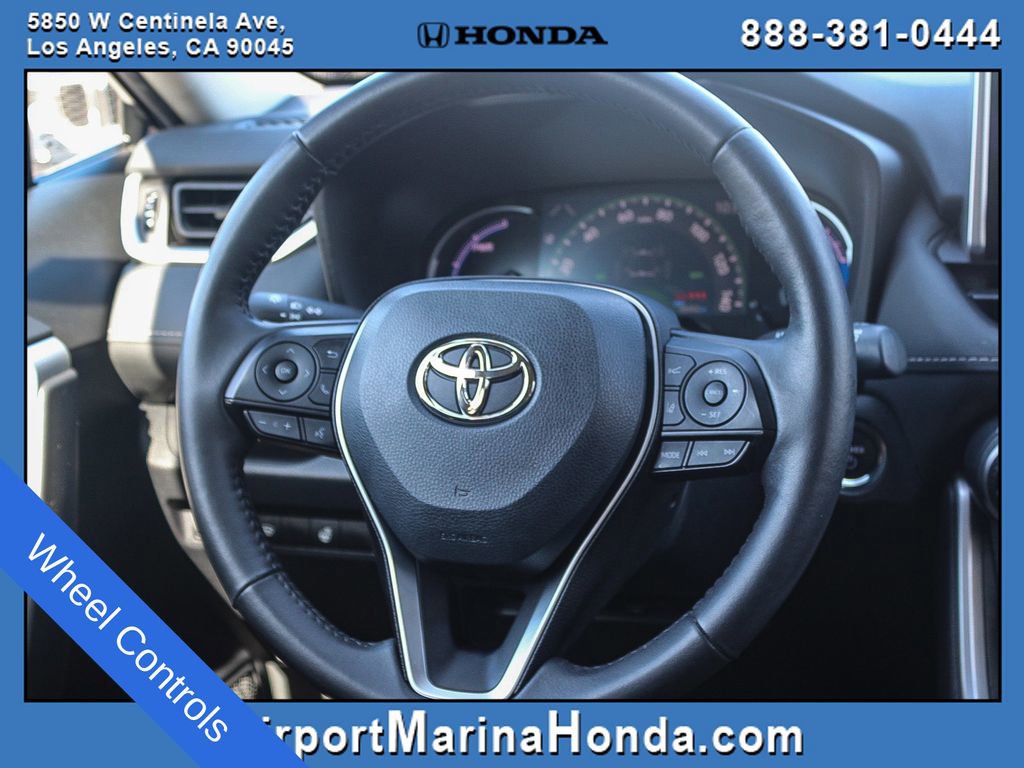 Used 2024 Toyota RAV4 XLE w/ Convenience Package image 8