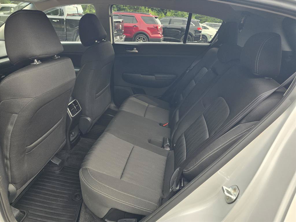 Used 2017 Kia Sportage LX FWD image 10